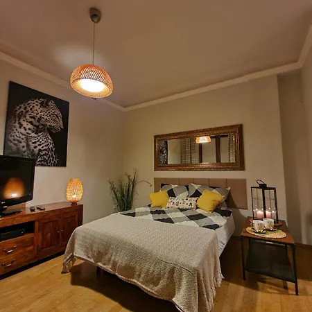 Apartment Center