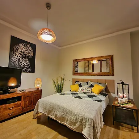 Apartment Center